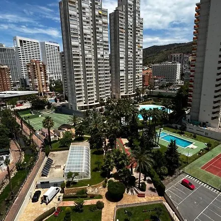 Gemeleos22 *